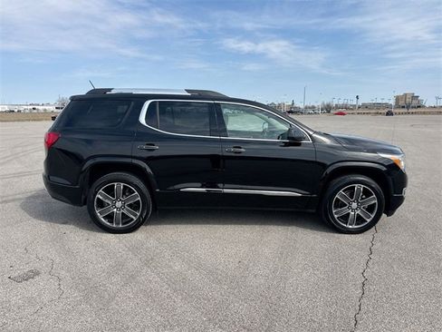 Used 2019 GMC Acadia Denali w/ Technology Package image 14