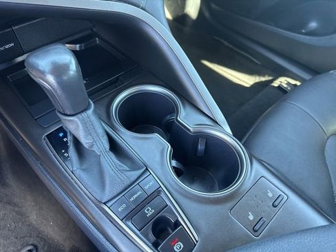 Used 2024 Toyota Camry XSE image 14