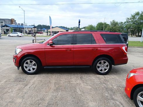 Used 2020 Ford Expedition XLT RWD image 7
