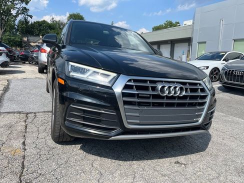 Used 2019 Audi Q5 2.0T Premium Plus w/ Premium Plus Package AWD/4WD image 2