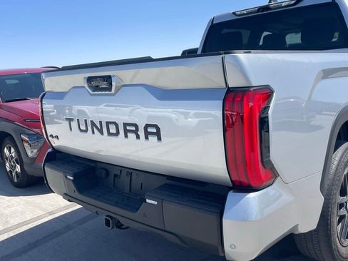 Used 2024 Toyota Tundra Limited AWD/4WD image 4