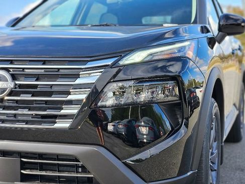 New 2026 Nissan Rogue SV w/ Cold Weather Package image 8