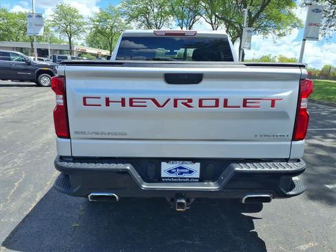 Used 2020 Chevrolet Silverado 1500 Custom Trail Boss w/ Custom Convenience Package AWD/4WD image 6
