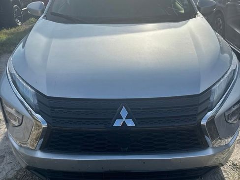 Used 2025 Mitsubishi Eclipse Cross SEL AWD/4WD image 2