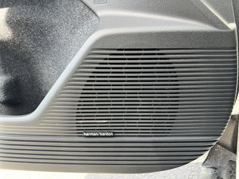 New 2026 Subaru Outback Limited image 25