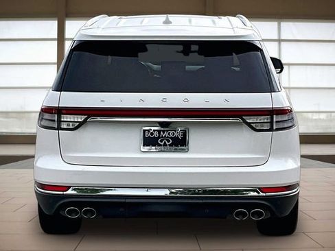 Used 2021 Lincoln Aviator Reserve w/ Equipment Group 201A AWD/4WD image 4