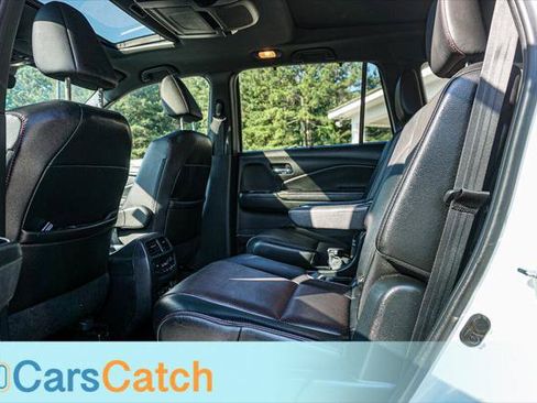 Used 2021 Honda Pilot Black Edition image 23