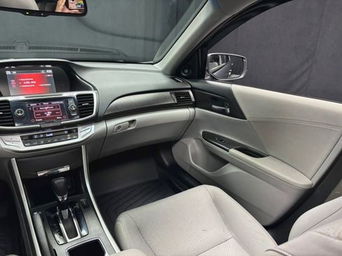 Used 2013 Honda Accord EX V6 Sedan image 36