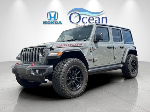 Used 2022 Jeep Wrangler Unlimited Rubicon w/ Dual Top Group AWD/4WD image 7