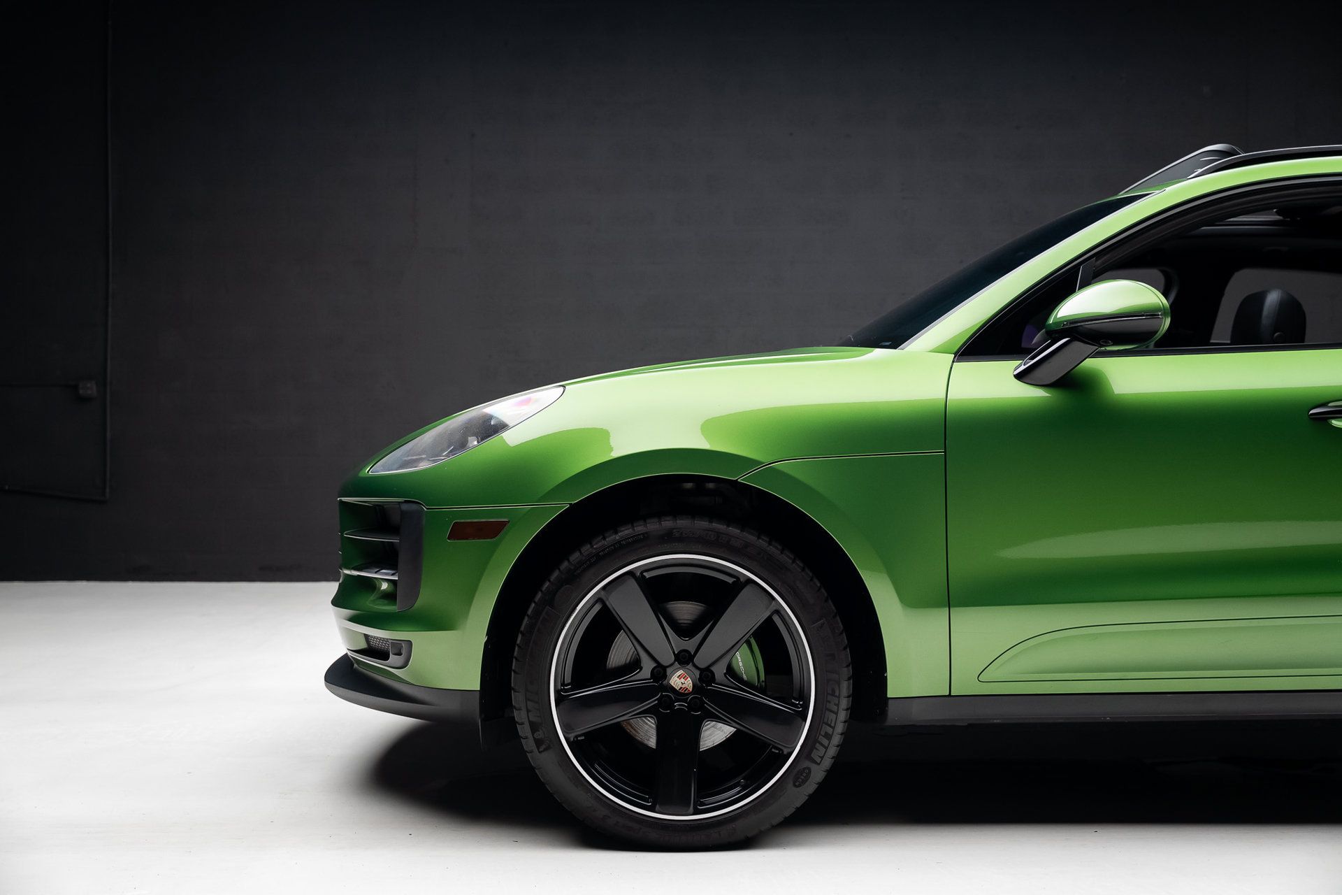 Used 2019 Porsche Macan AWD/4WD image 18
