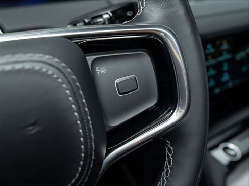 New 2026 Lincoln Navigator Premiere AWD/4WD image 22