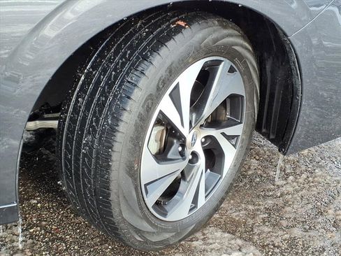 Used 2025 Subaru Legacy Premium image 4