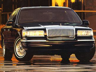 Used 1995 Lincoln Town Car Executive video 1