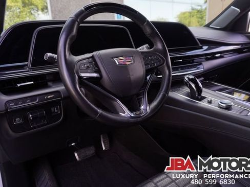 Used 2023 Cadillac Escalade V AWD/4WD image 5