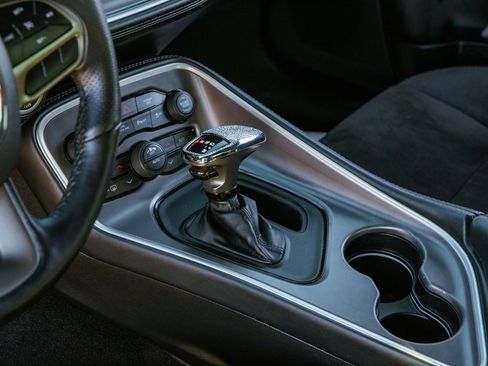 Used 2022 Dodge Challenger GT w/ Plus Package image 13