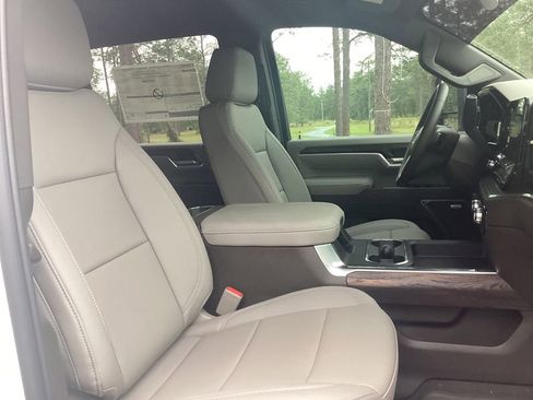 New 2026 GMC Sierra 2500 SLT w/ SLT Premium Package AWD/4WD image 27