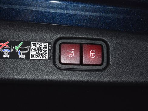 New 2026 Mercedes-Benz E 450 4MATIC Sedan image 26