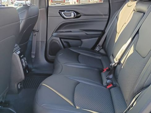 New 2026 Jeep Compass Latitude AWD/4WD image 8