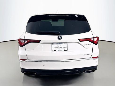 Used 2023 Acura MDX SH-AWD w/ Technology Package image 10