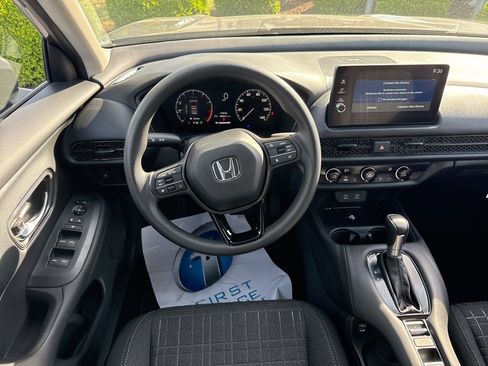 New 2026 Honda HR-V LX image 16