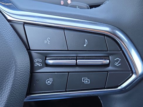 New 2026 Chevrolet Equinox LT w/ Convenience Package II image 24