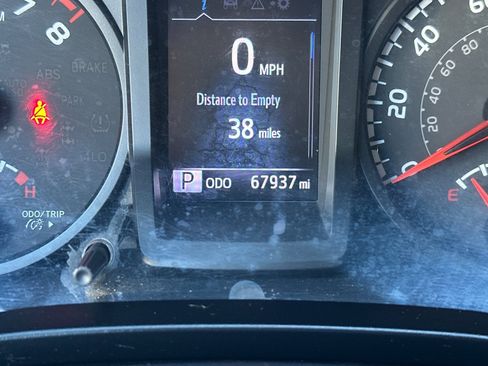 Used 2021 Toyota Tacoma SR image 32