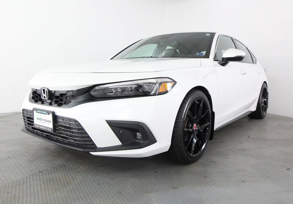 Used 2023 Honda Civic Sport Touring image 4
