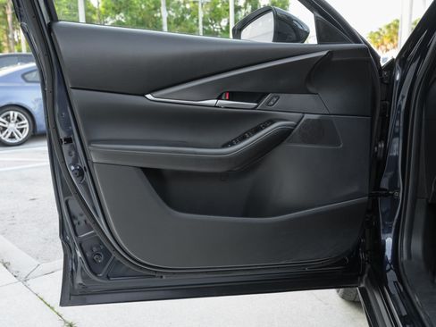Used 2025 MAZDA CX-30 AWD 2.5 S w/ Select Sport Pkg image 31