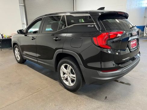 Used 2020 GMC Terrain SLE FWD image 5