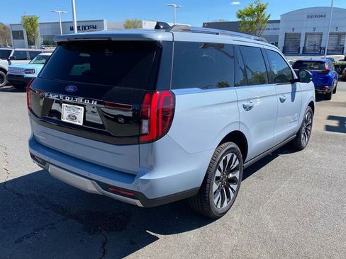 New 2026 Ford Expedition Platinum w/ Driver's Package image 30