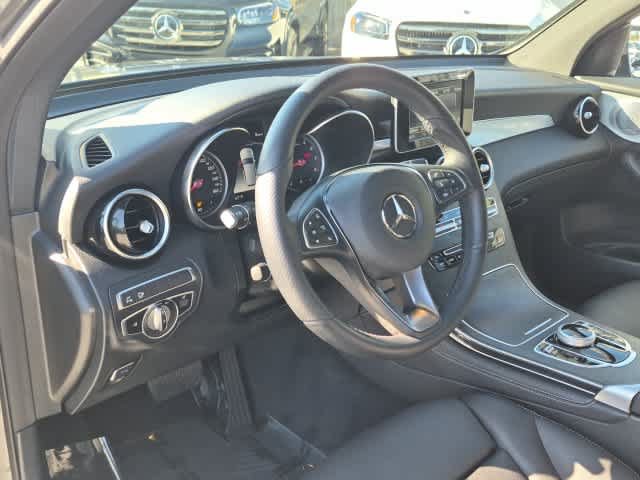 Used 2019 Mercedes-Benz GLC 300 4MATIC image 10