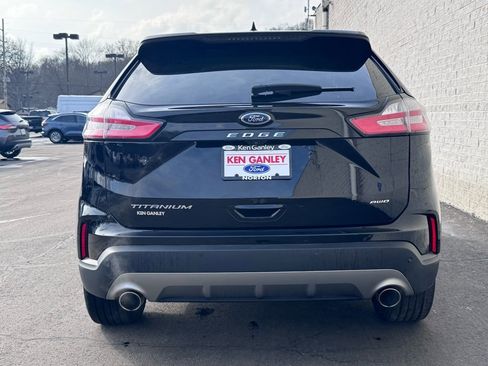 Certified 2023 Ford Edge Titanium image 10