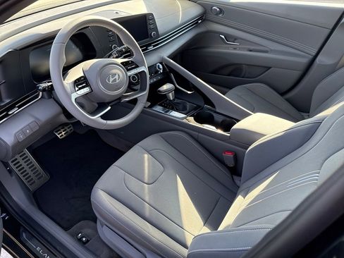 New 2026 Hyundai Elantra SEL Sport Premium FWD image 15