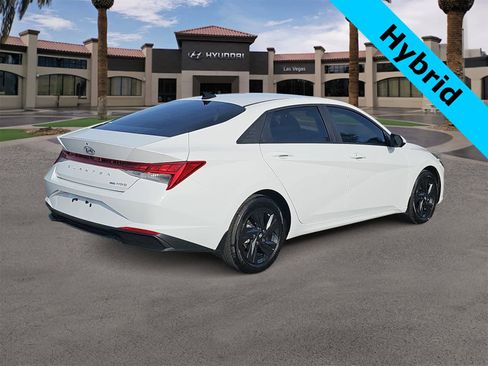 Certified 2023 Hyundai Elantra Blue image 8