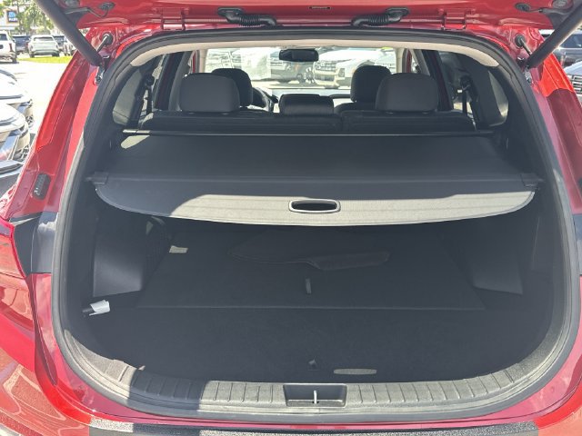 Used 2019 Hyundai Santa Fe SEL FWD image 10