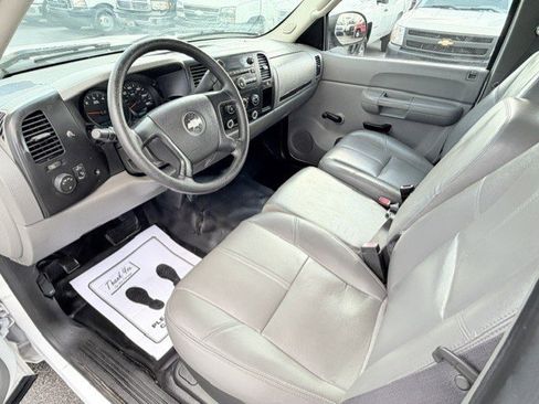 Used 2008 Chevrolet Silverado 1500 W/T RWD image 11