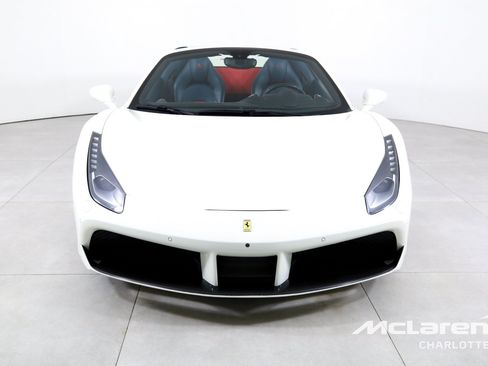 Used 2018 Ferrari 488 Spider RWD image 5