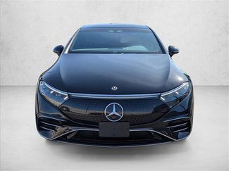Used 2022 Mercedes-Benz EQS 580 4MATIC Sedan video 2