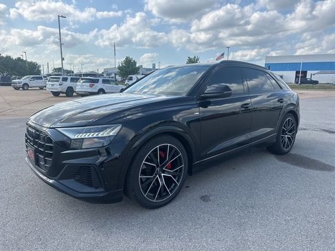 Used 2023 Audi Q8 Prestige AWD/4WD image 1
