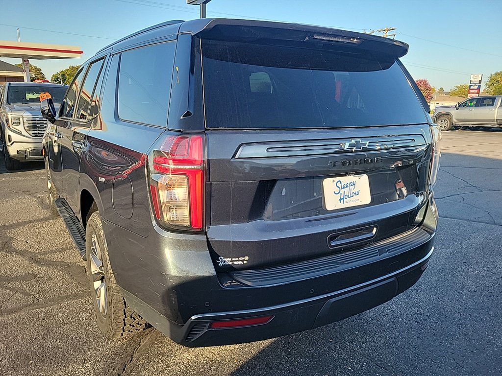 Used 2022 Chevrolet Tahoe Z71 w/ Luxury Package AWD/4WD image 7