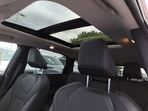 Certified 2026 INFINITI QX60 Luxe w/ Cargo Package image 13