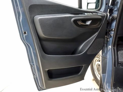 Used 2019 Mercedes-Benz Sprinter 170 image 14