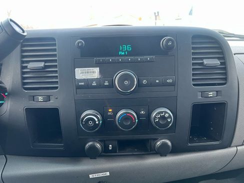 Used 2013 Chevrolet Silverado 1500 W/T image 14