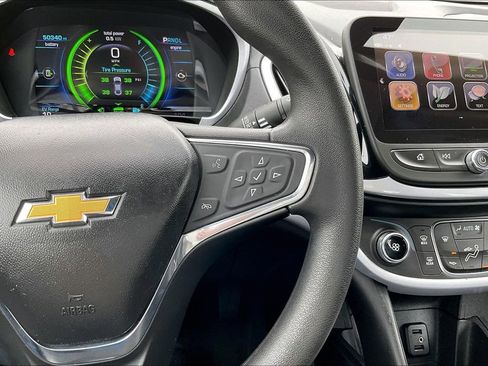Used 2018 Chevrolet Volt LT image 22