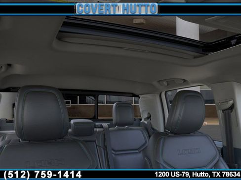 New 2025 Ford Maverick Lobo image 12