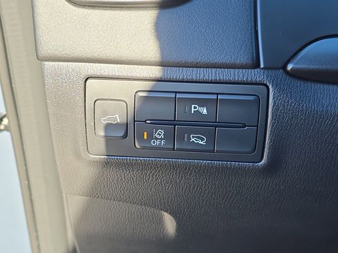 Used 2023 MAZDA CX-9 Carbon Edition image 25