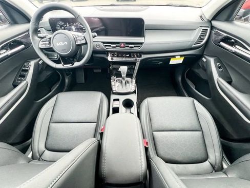 New 2026 Kia Seltos SX w/ SX Sunroof Package image 13