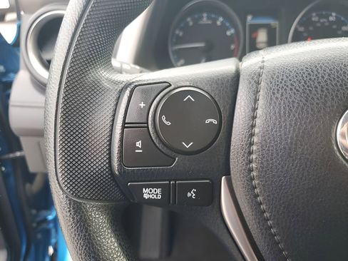 Used 2017 Toyota RAV4 LE image 31