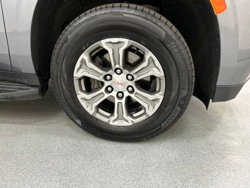 Used 2021 GMC Yukon SLE AWD/4WD image 29