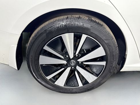 Used 2021 Nissan Altima 2.5 SV image 33